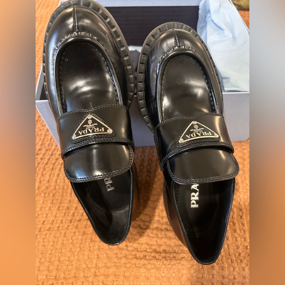 Prada Women's Black Slip-On Loafers - Picture 4 of 8